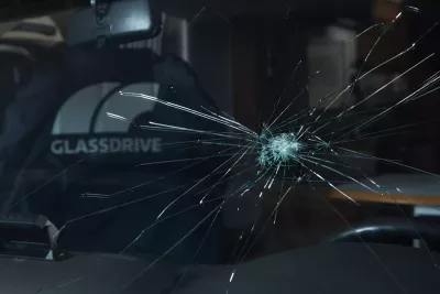 Glassdrive - Lasin halkeaman korjaus